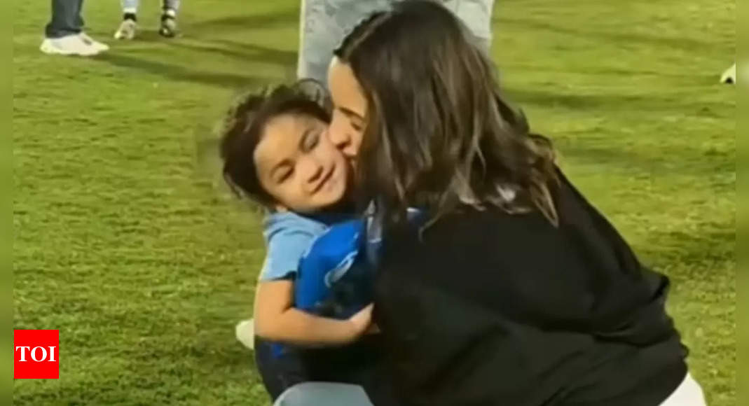 Alia Bhatt plants sweet kiss on daughter Raha’s cheek during family outing at football ground | Hindi Movie News