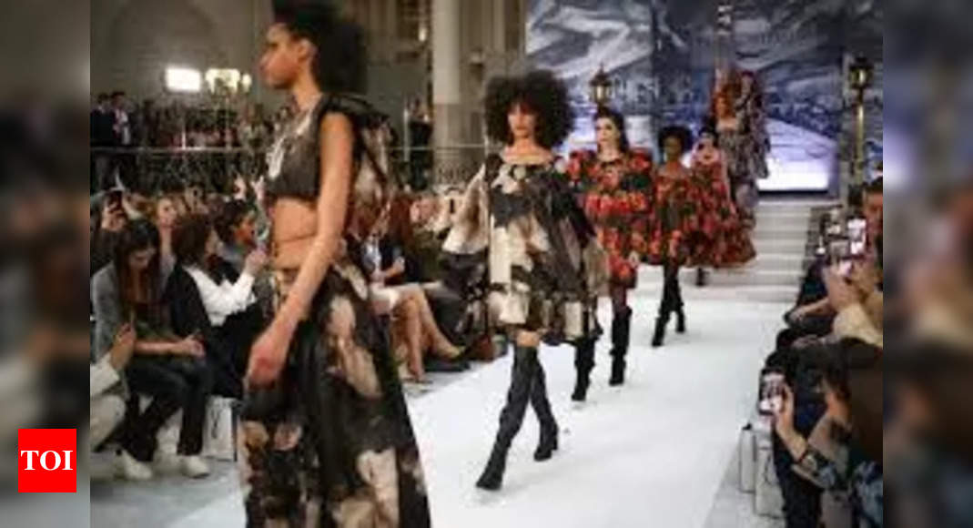 London Fashion Week sparks a revolution with exotic animal skin ban – Times of India