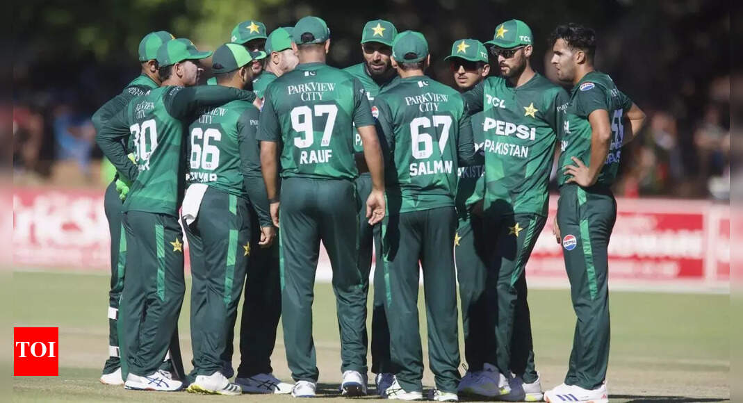 Pakistan off to a flying start with a convincing T20 win over Zimbabwe