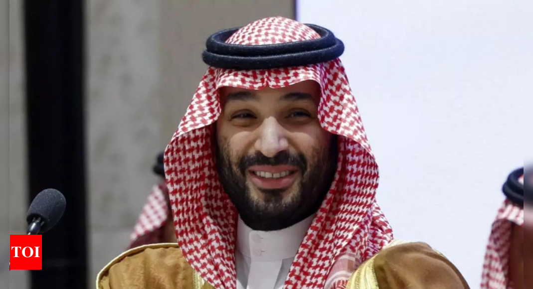 Saudi crown prince visits UAE, Saudi state news agency says