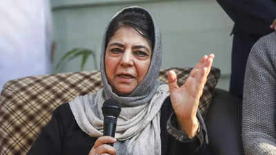 BJP flays Mehbooba for equating Bangla minorities with India