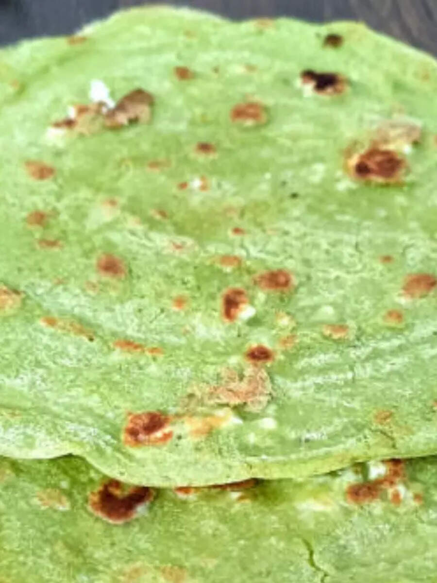How to make the regular roti more nutritious in winter | Times of India