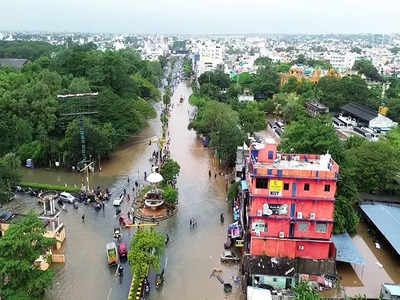 Cyclone Fengal: Puducherry Government Declares School and College Holiday on December 2 Due to Severe Weather