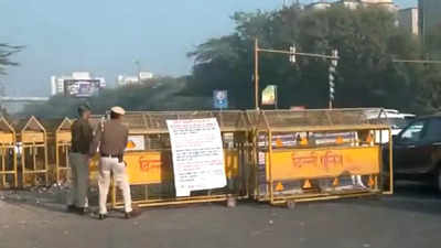 Noida police beefs up security ahead of farmers 'Delhi Chalo' march; traffic congestion at Chilla border