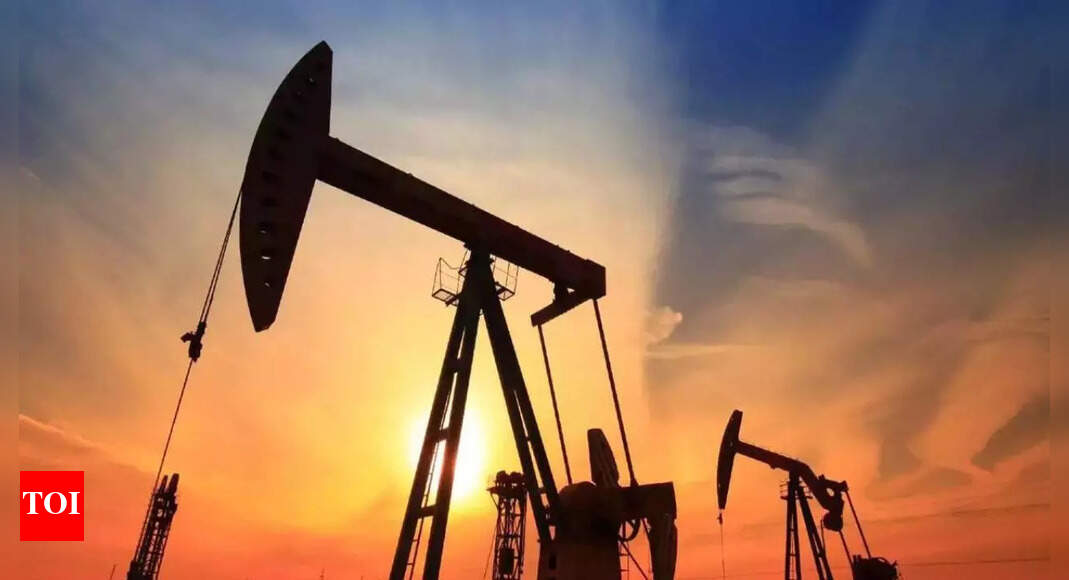 India removes windfall profit tax on crude oil and fuel exports to boost energy sector