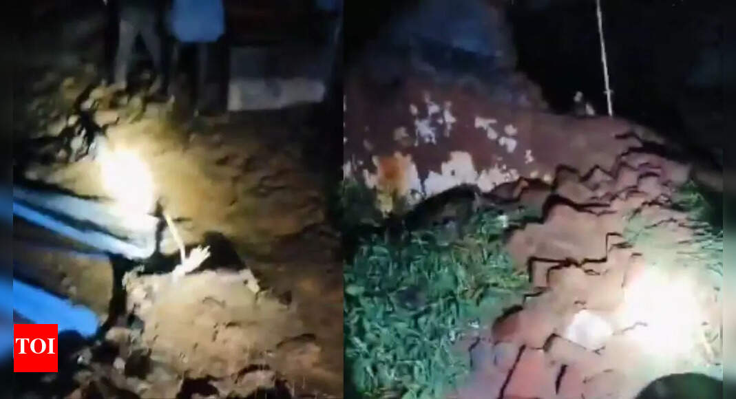 Tiruvannamalai landslide: Rescue underway, seven trapped.