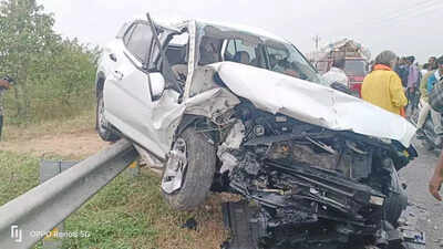 Tragic Head-On Collision Claims 3 Lives in Amravati | Nagpur News ...