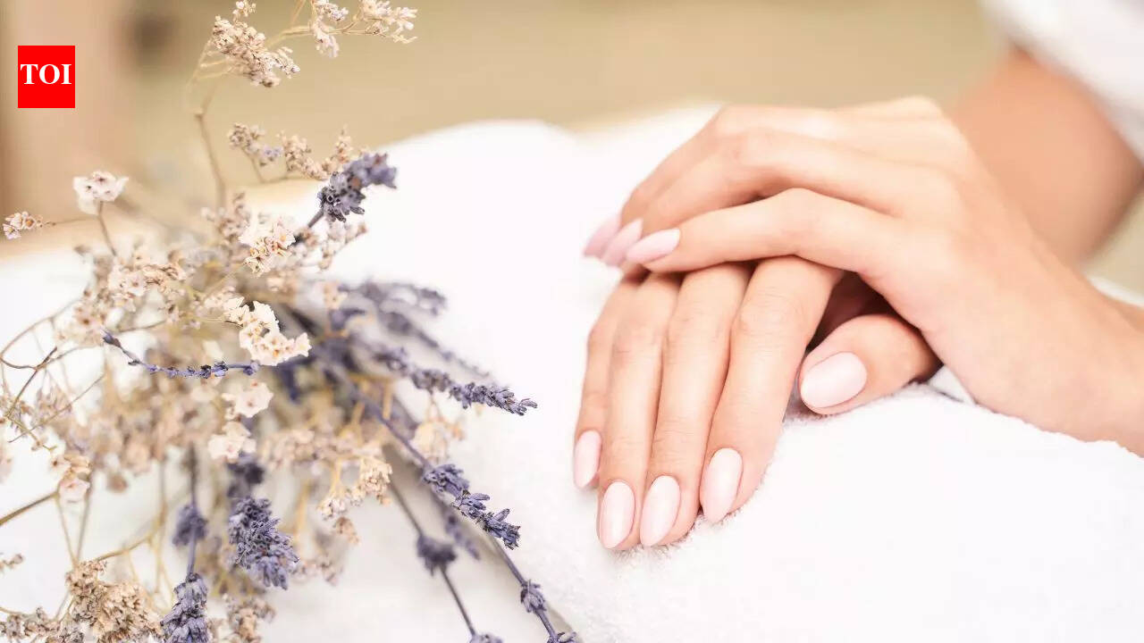 Personality test: The shape of your fingers reveal THIS about you