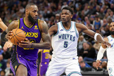 LeBron James and Anthony Edwards "battle" with verbal exchanges during the Lakers warm-up