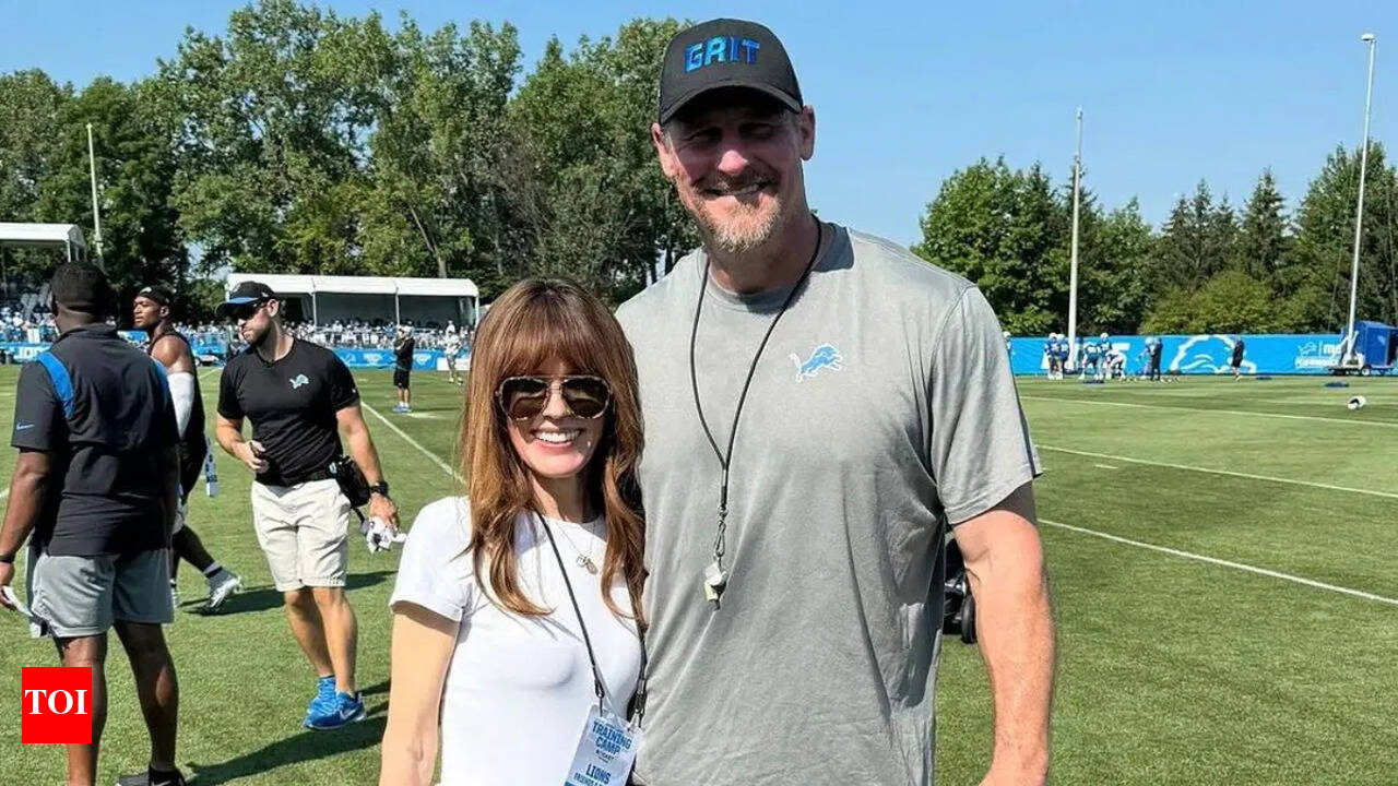 Holly Campbell, wife of Dan Campbell, begins holiday season with early  Christmas party joined by Lions' Ladies | NFL News - Times of India
