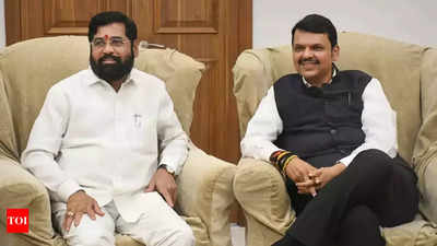 Maharashtra govt formation: Eknath Shinde agrees to be dy CM after Fadnavis calls on him