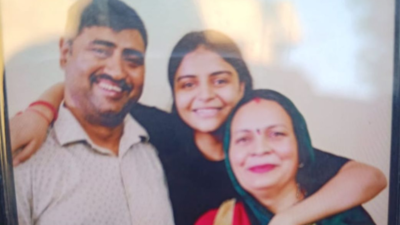 South Delhi horror: Man, his wife and daughter found murdered in Neb Sarai