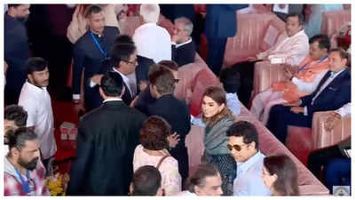 Salman Khan and Shah Rukh Khan share a warm hug as they attend Maharashtra Chief Minister Devendra Fadnavis' oath ceremony