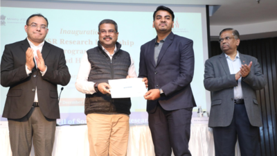 Dharmendra Pradhan inaugurates ICSSR research internship programme