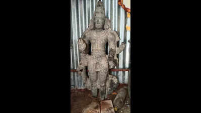 Chola-era Murugan idol unearthed in Tiruvarur district