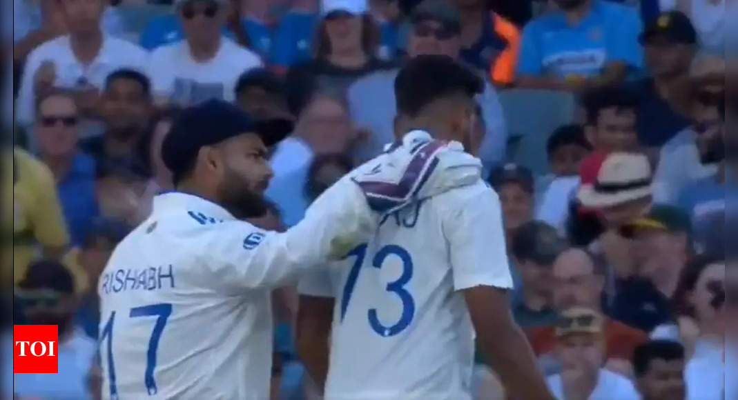 Watch: Rishabh Pant gees up Mohammed Siraj amid Australian boos in Adelaide | Cricket Information – Instances of India