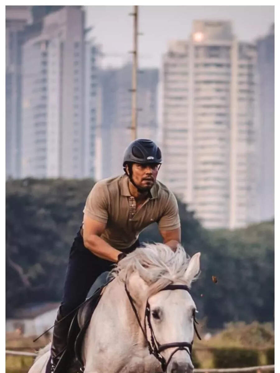 Celebrity Passions: Exploring the hidden talents of Bollywood stars