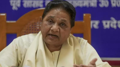 Protect Bangladesh Hindus, Mayawati tells Centre