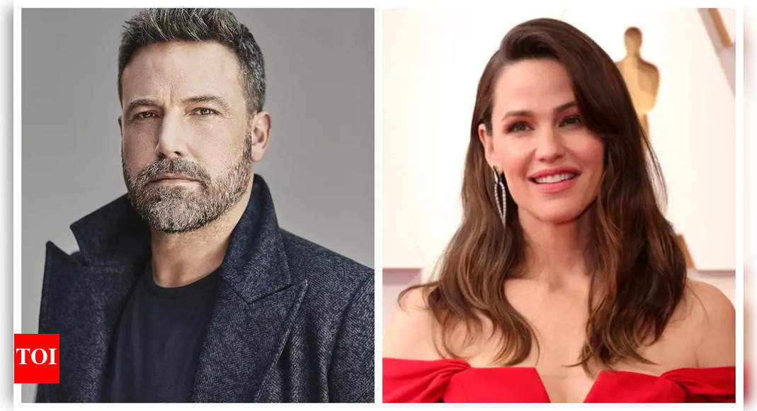 Ben Affleck and Jennifer Garner rekindling romance 6 years after divorce? Exes spotted together on morning drive | – Times of India