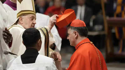 Pope Francis creates 21 new cardinals