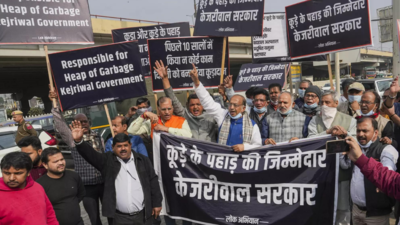 Delhi BJP holds protests against AAP government over issues faced by residents of slum areas