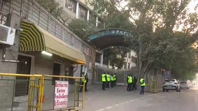 More than 40 schools in Delhi receive bomb threat email, children sent home