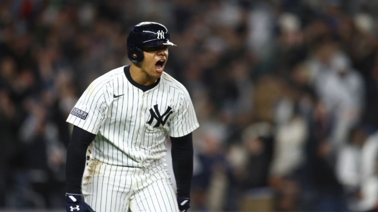 Juan Soto signs 15-year, $765M megadeal with New York Mets, breaks