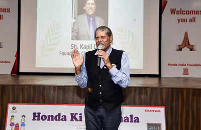 'I wish I'd played golf while playing cricket; I would've had 2000 extra runs': Kapil Dev