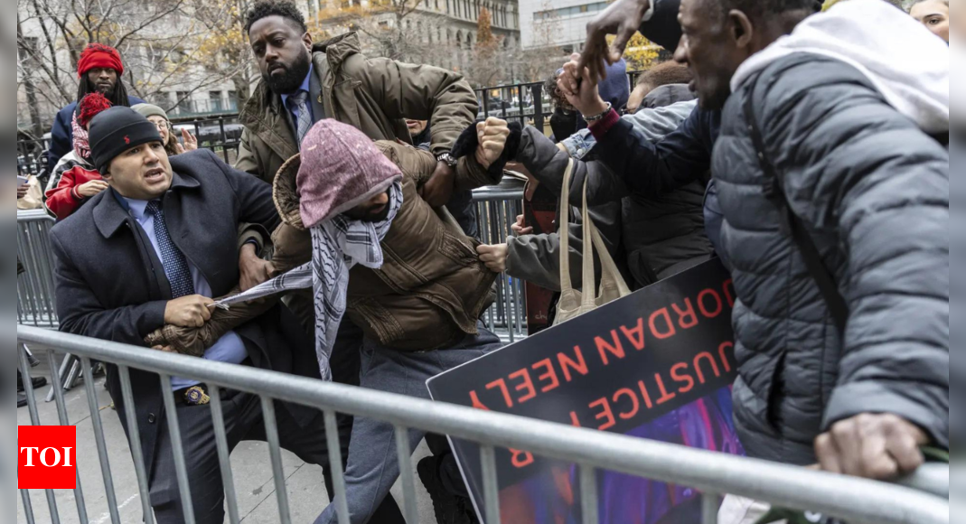 ‘Racist f**king country’: Massive protest in New York as Daniel Penny acquitted; X users call it ‘George Floyd 2.0’ – Times of India