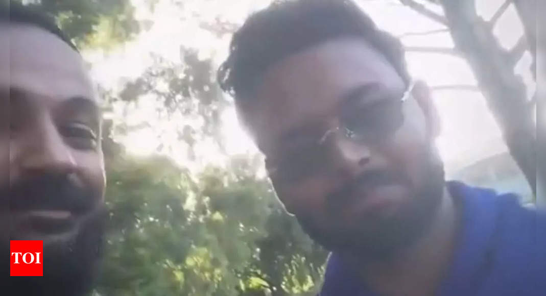 ‘Clear the digital camera’: Rishabh Pant requests fan in a hilarious selfie second. Watch | Cricket Information – Occasions of India