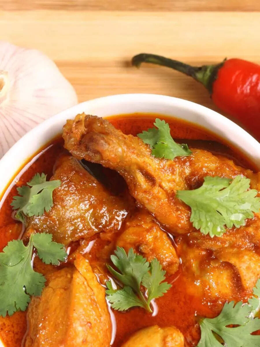  கர்நாடகா ஸ்டைல்ல சிக்கன் குழம்பு... எப்படி செய்வாங்க தெரியுமா? 