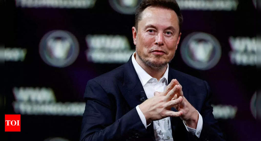 Elon Musk says even Microsoft founder Bill Gates will go bankrupt if … – Times of India