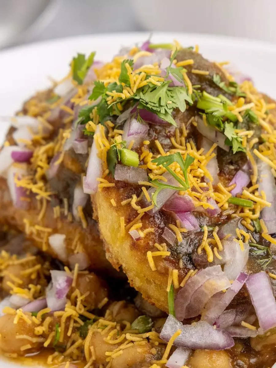 Delhi S Favourite Street Food Shakarkandi Tikki Chaat To Have With