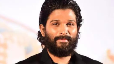 Actor Allu Arjun Seeks To Dismiss Police Case Following Tragic Stampede ...