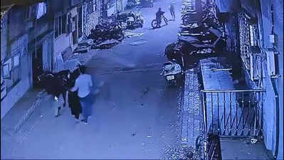 19-yr-old held for molesting five girls in Surat