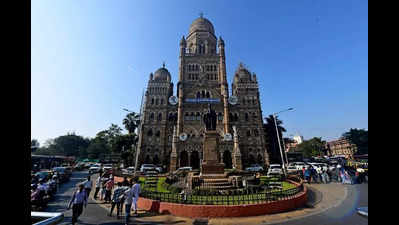 Dadar Parsi Colony to BMC: Use high-grade concrete for footpaths