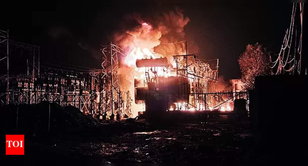 Massive 66KV Power Grid Fire in Ludhiana Disrupts Electricity Supply ...
