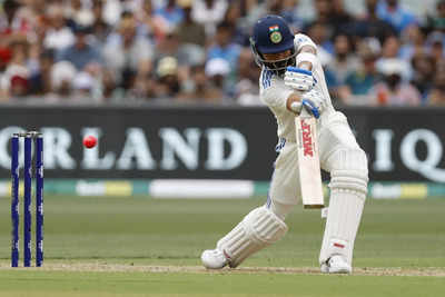 'Follow Sachin Tendulkar's approach': Sunil Gavaskar's key tips to Virat Kohli