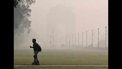 Wind speed dips, AQI turns ‘poor’ overnight | Delhi News - Times of India