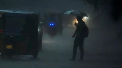 Rain throws life out of gear in Chennai’s western suburbs