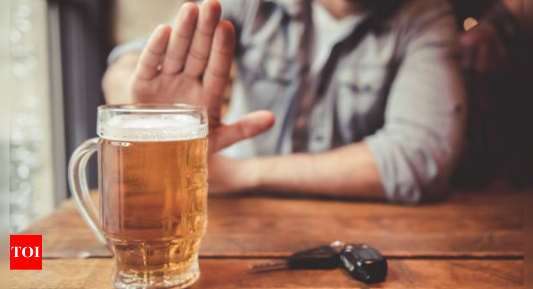 You think weekend binge drinking is cool? Read what this study has found – Times of India