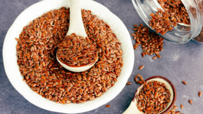 9 reasons to have a spoon of flaxseed powder daily