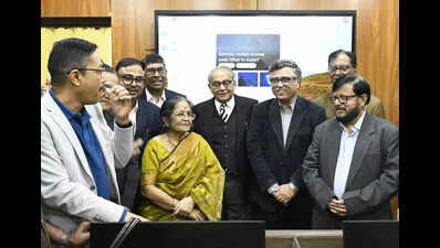 Ex-AG gifts 60L for Presi computer centre