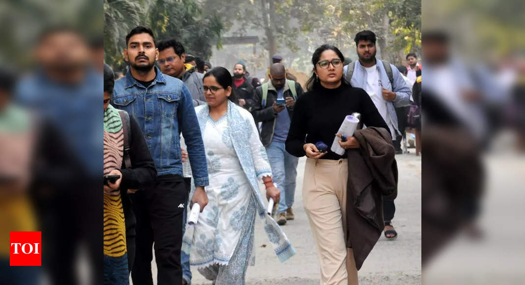 BPSC Exam Disrupted by Alleged Leak; Chaos Ensues