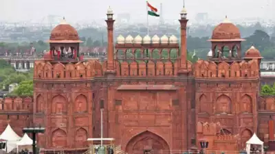 'You have come 164 too late': Bemused Delhi HC junks plea of Bahadur Shah Zafar ‘heir’ staking claim of Red Fort