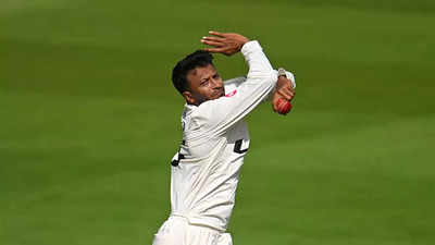 Shakib Al Hasan banned from bowling in ECB tournaments