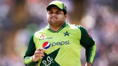 SA vs PAK: "तभी कोई बल्लेबाज सैम अयूब की तरह...", मोईन खान के बेटे आजम का रिएक्शन हुआ वायरल