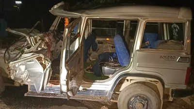 Six killed in two separate road accidents in Bokaro