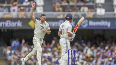 India's top order fails again, Australia in box seat despite rain on Day 3 of Gabba Test