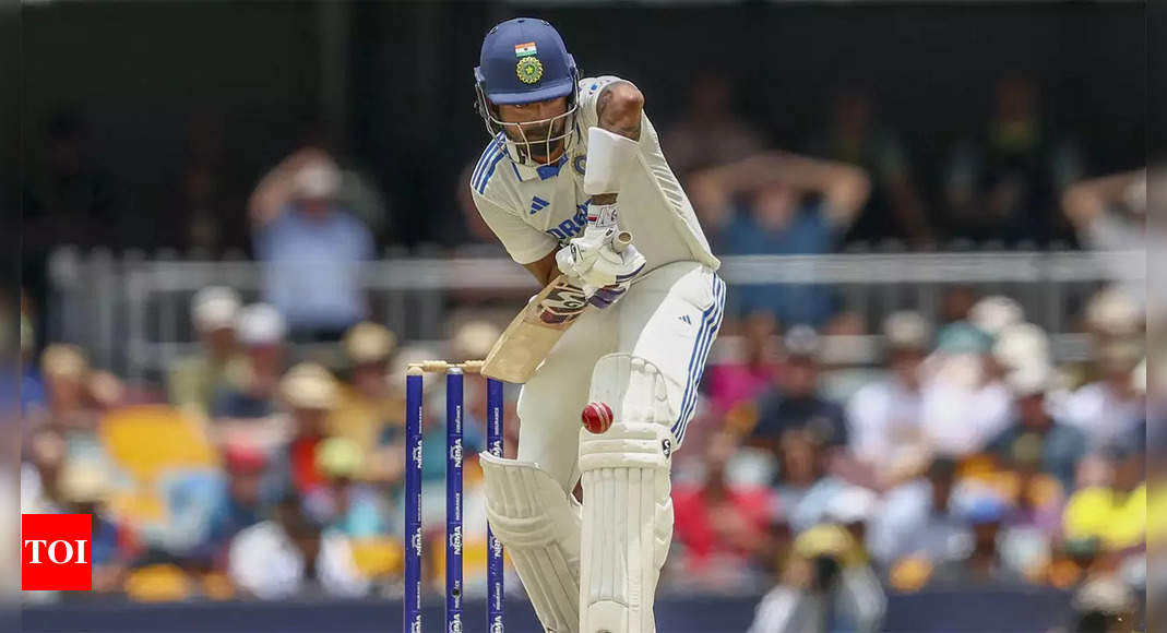 IND vs AUS 3rd Test Live: Rain stops play as Rahul, Jadeja steady India innings